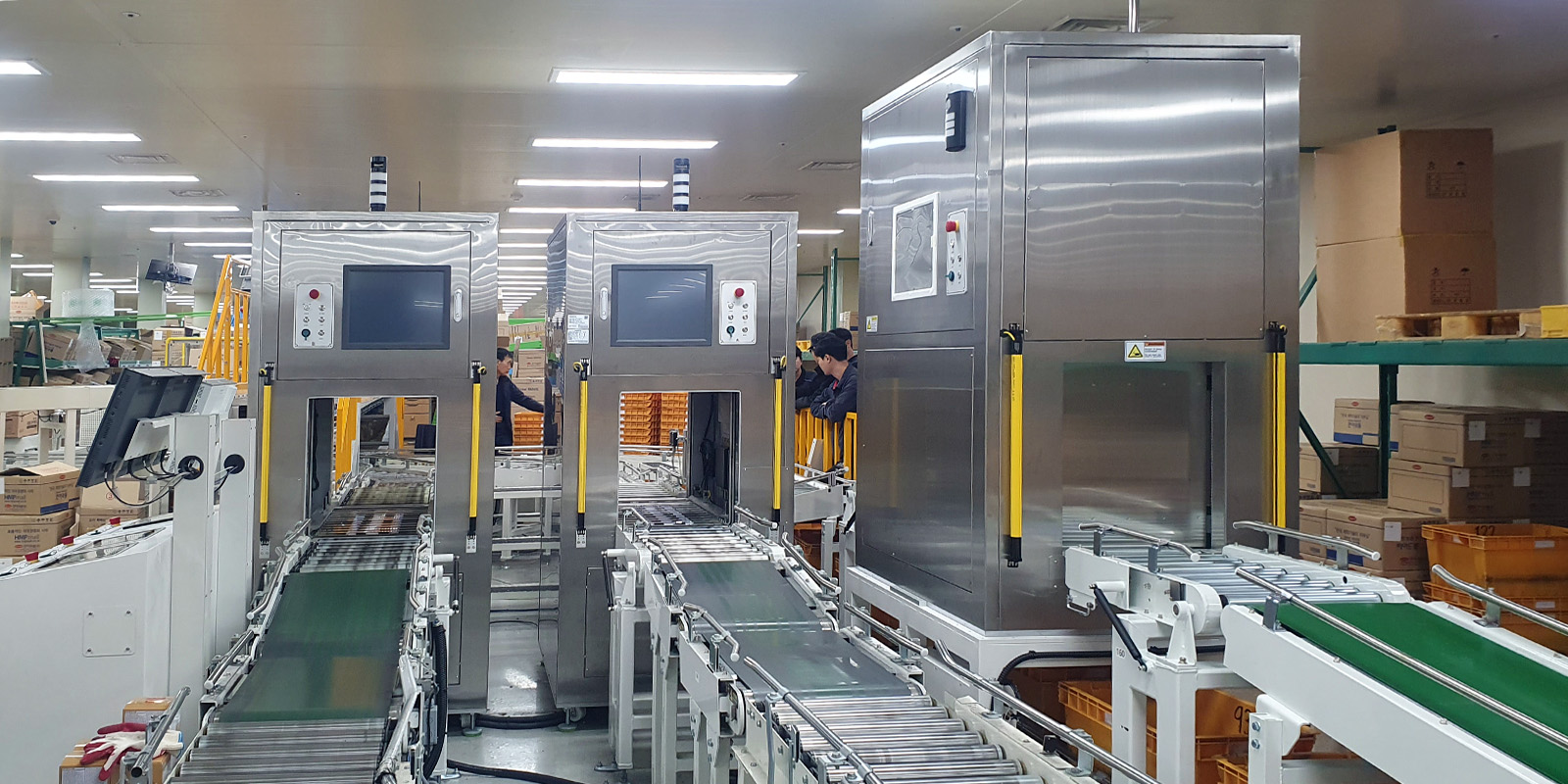 Tunnel RFID matching system for pharmaceutical boxes